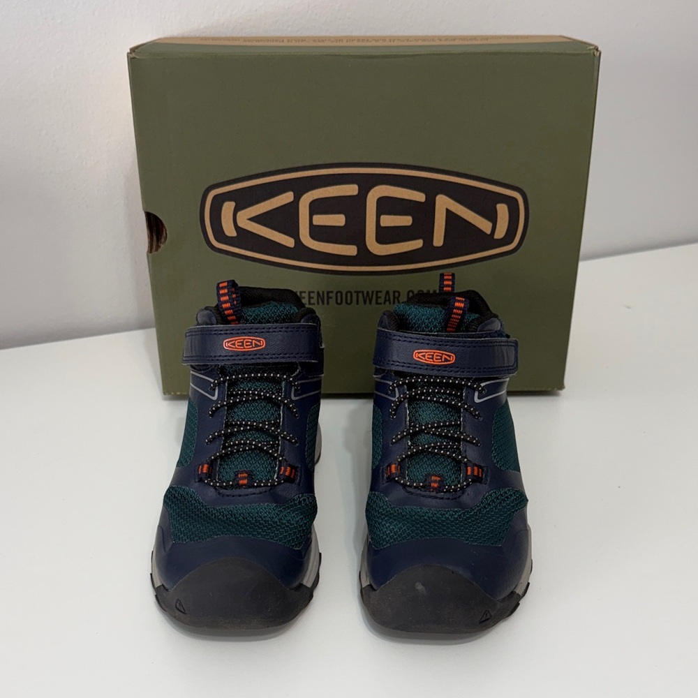 KEEN Kids' Wanduro Mid WP Hiking Boots